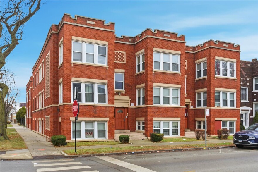 Building Photo - 5301 W Jackson Blvd