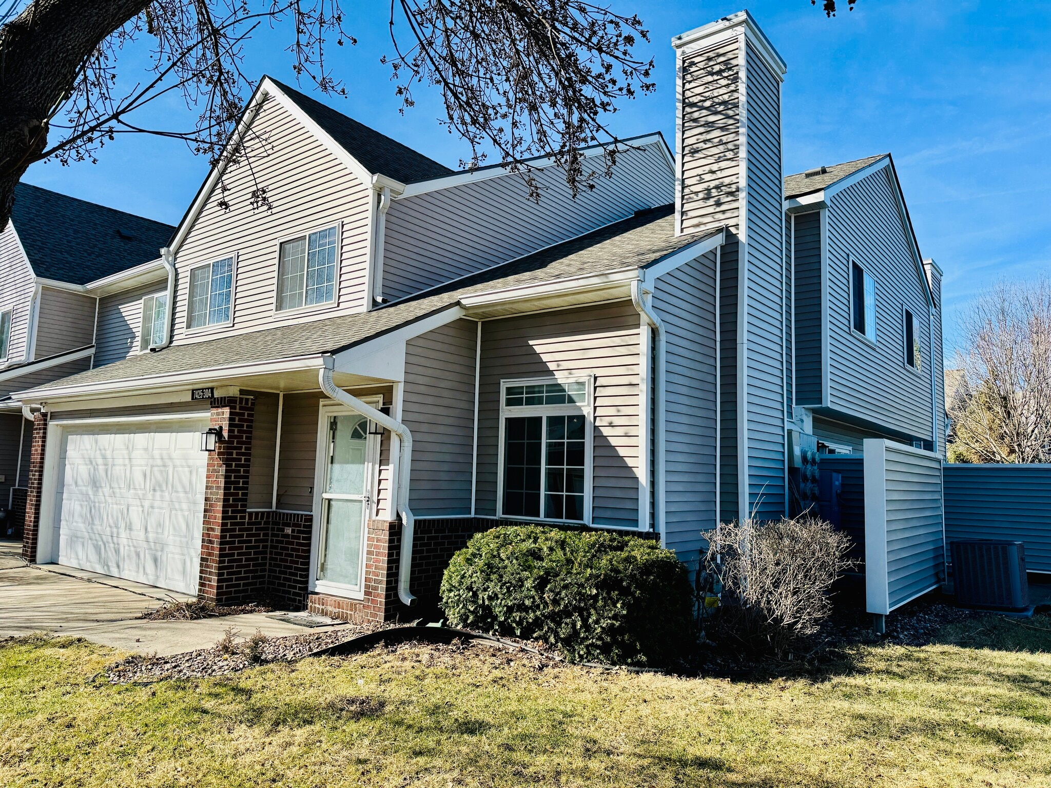 Building Photo - 7425 Wistful Vista Dr