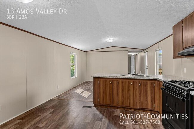 Building Photo - 13 Amos Valley Dr