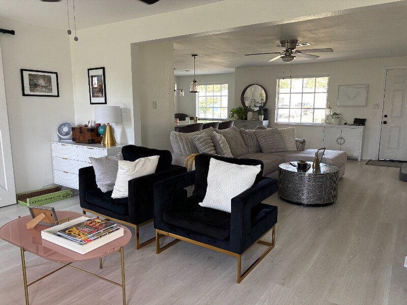 Building Photo - 3441 Fairview Dr