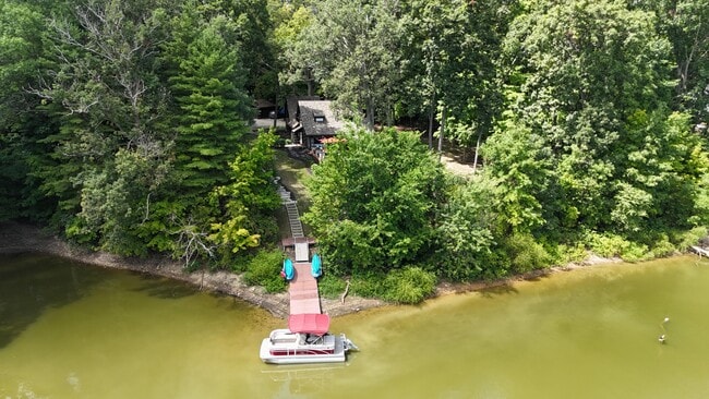 Building Photo - 4485 S Old 3C Hwy