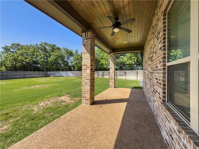 Building Photo - 2713 Colony Vis Ct