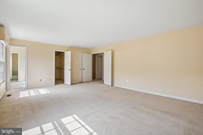 Building Photo - 6604 Tina Ln