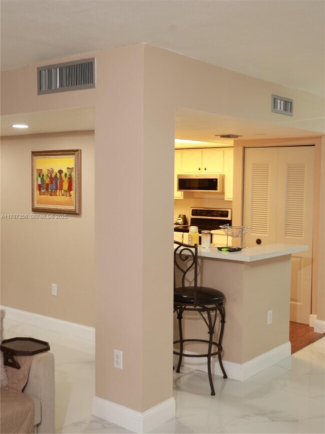 Building Photo - 5550 NW 44th St