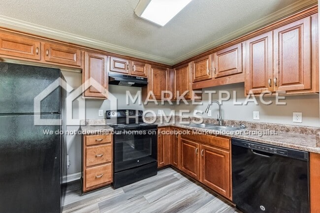 Building Photo - 3560 21st St