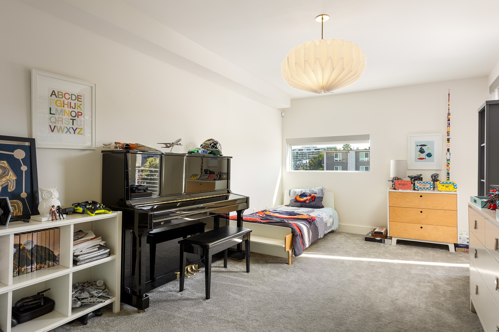 Second Bedroom - 6735 Yucca St