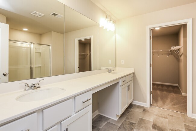 Building Photo - 3237 Lilac Crk Trl