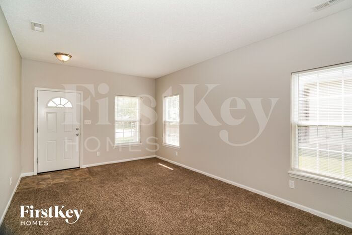 Building Photo - 8142 Corktree Dr