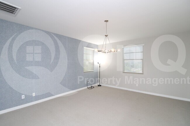 Building Photo - 1026 E Weatherby Way