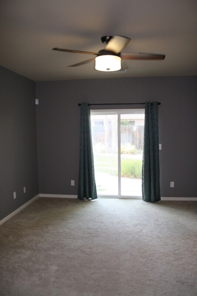 Building Photo - 12606 Willowdale Dr