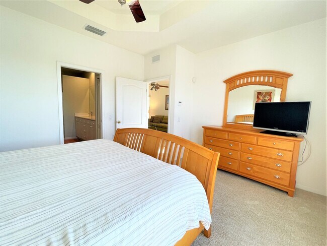 Building Photo - 1842 San Trovaso Way