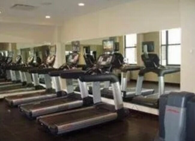 Building Photo - 1201 Canal St