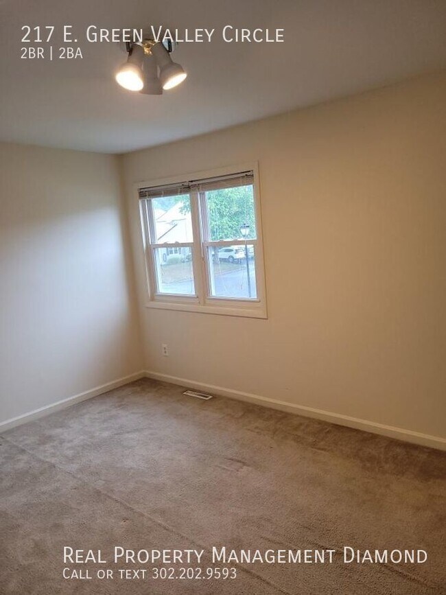 Building Photo - Spacious 2 bedroom in Green Valley, Newark