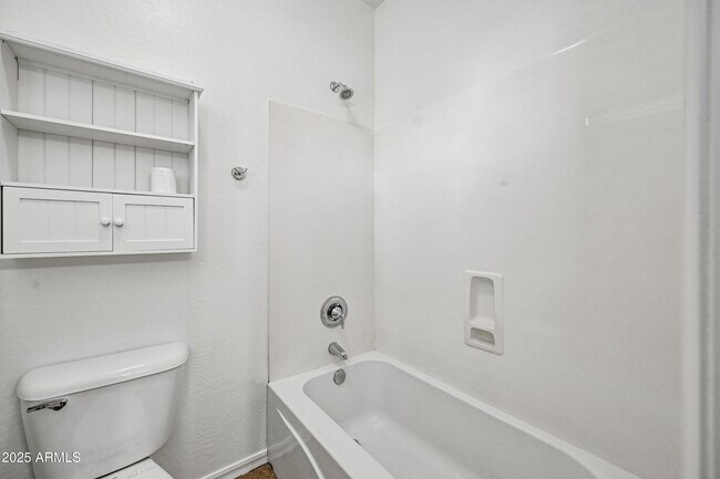 Building Photo - 14536 W Acapulco Ln