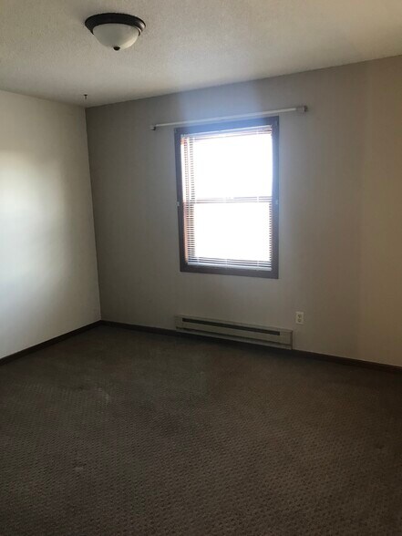 Bedroom - 50950 Rose Ln