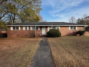 Building Photo - 104 Biltmore Terrace