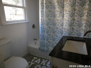 Building Photo - 1820 Ruiz St