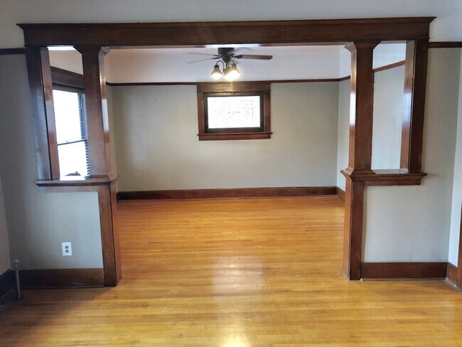 Building Photo - 234 E 100 S