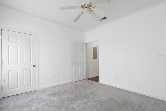 Building Photo - 18430 Bridle Club Dr