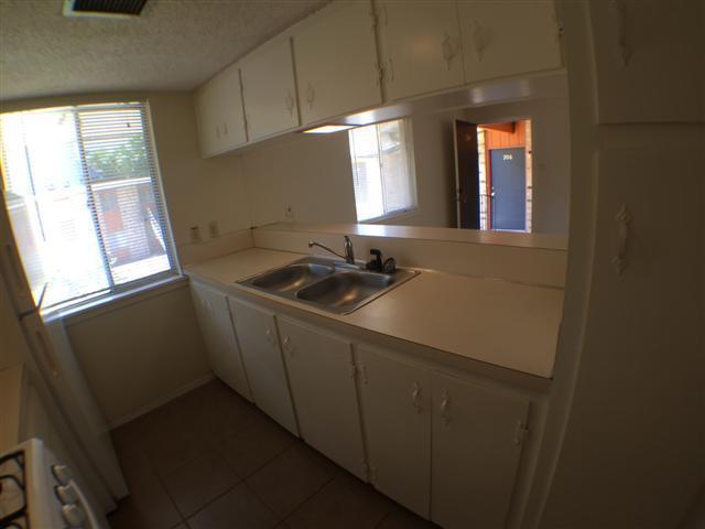 Building Photo - 2612 Salado St