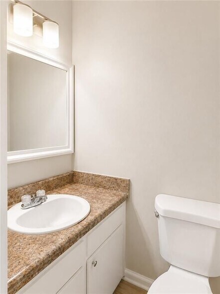 Building Photo - 2401 Dawn Ct