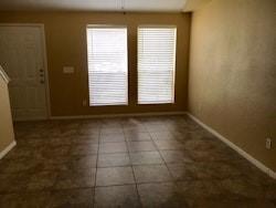 Building Photo - 16115 Catbird Ct