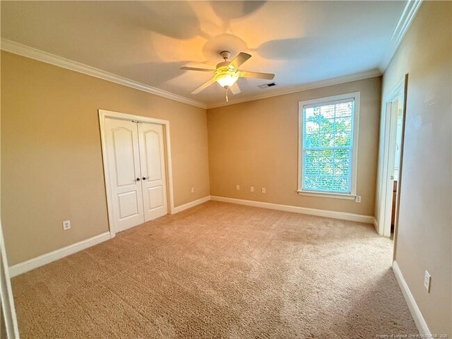 Building Photo - 185 Gallery Dr