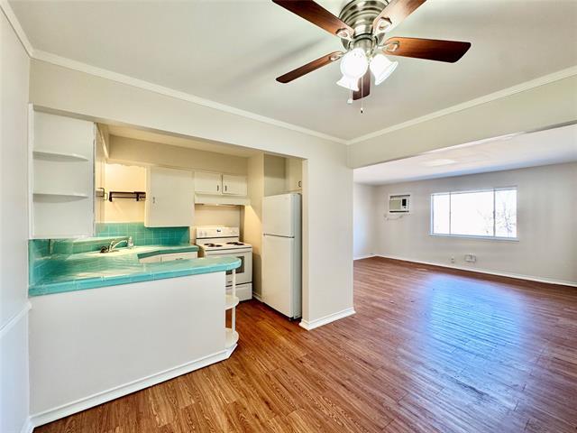 Building Photo - 5717 McCommas Blvd