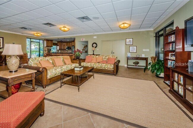 Building Photo - 1316 Pasadena Ave S