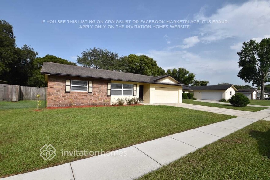 Building Photo - 5025 Tangerine Way