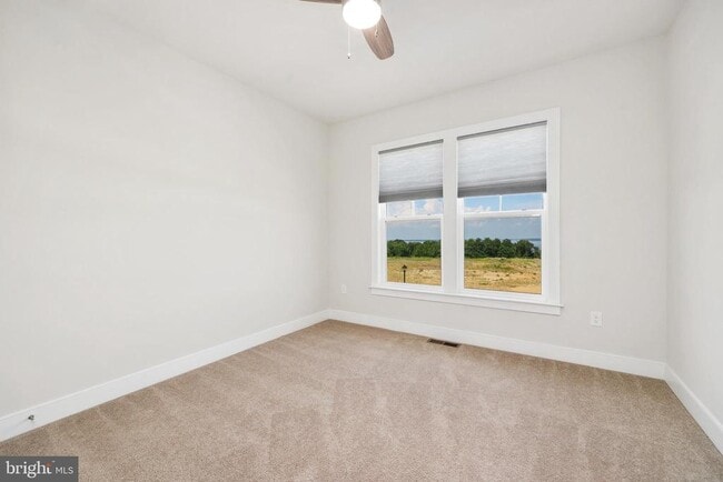 Building Photo - 1743 Riverbluff Ave