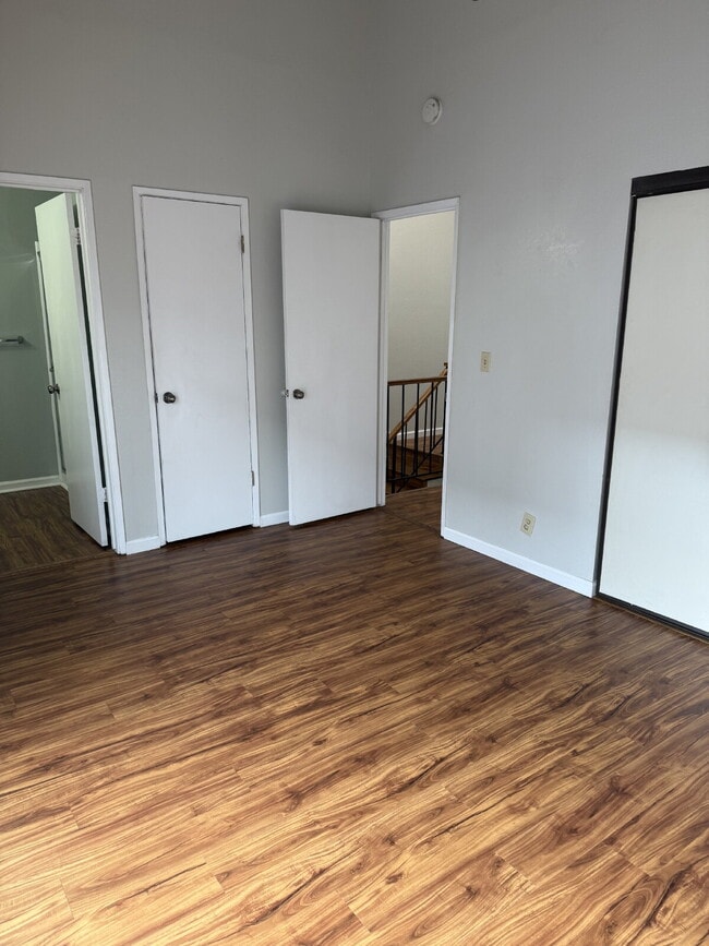 Building Photo - Charming 2-Bedroom, 2.5-Bath Home Just a Short Walk to Downtown Pleasanton