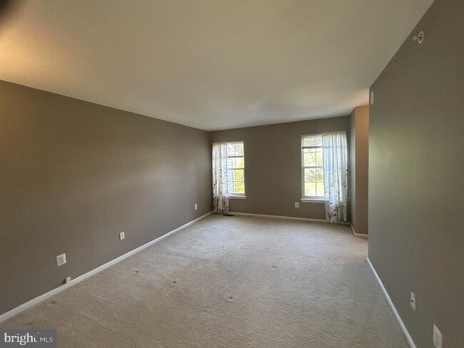 Building Photo - 2623 Virginia Ln