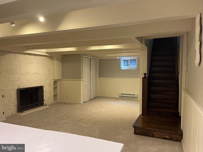 Building Photo - 8514 Woodhaven Blvd