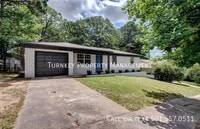 Building Photo - 319 Malibu Dr