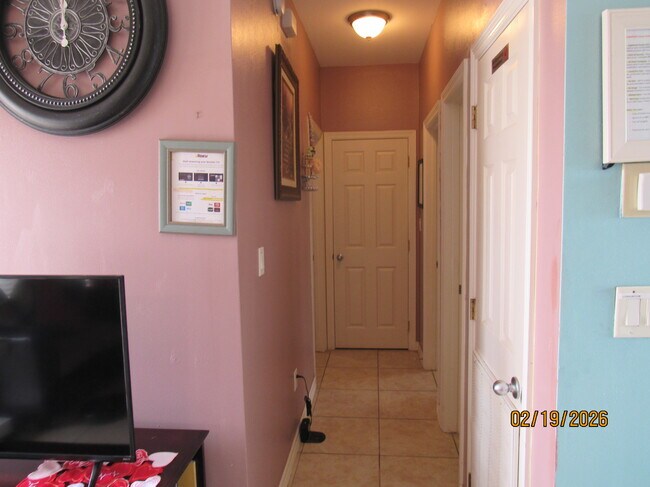 Building Photo - 1506 TX-100