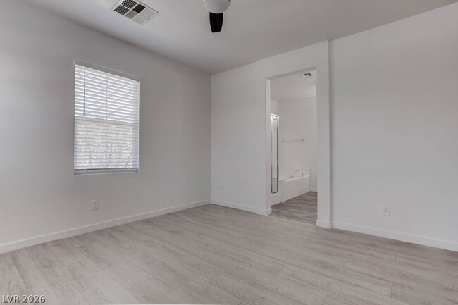 Building Photo - 2049 Rockburne St