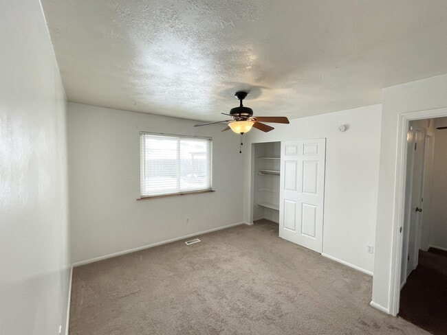 Building Photo - 6238 Dewdrops Dr