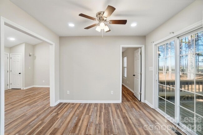 Building Photo - 3514 Deertrack Ln