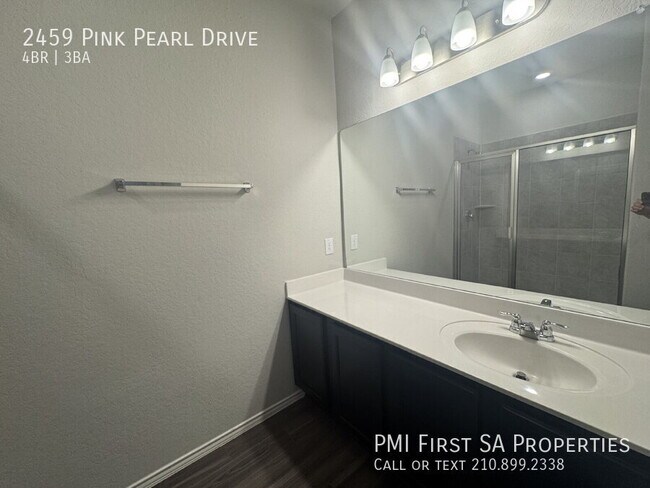 Building Photo - 2459 Pink Pearl Dr