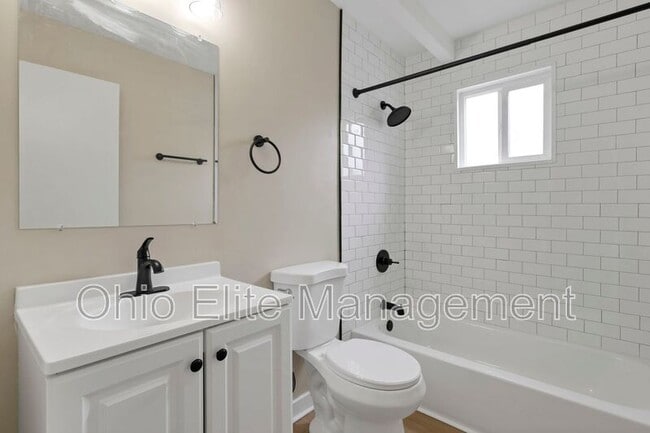 Building Photo - 3092 Grasmere Ave