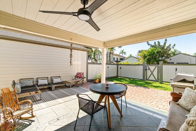 Building Photo - 2579 Bedford Mews Dr