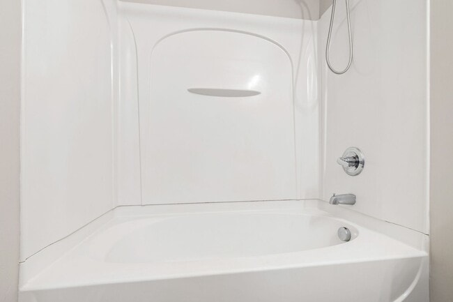 Building Photo - Raleigh Retreat: Modern 3BR Townhome with ...