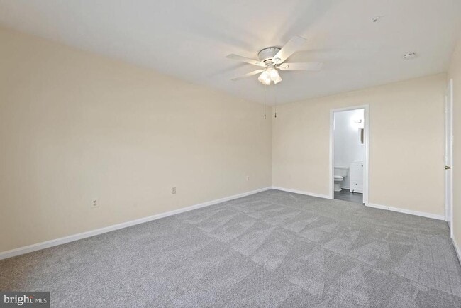 Building Photo - 15435 Reprise Terrace