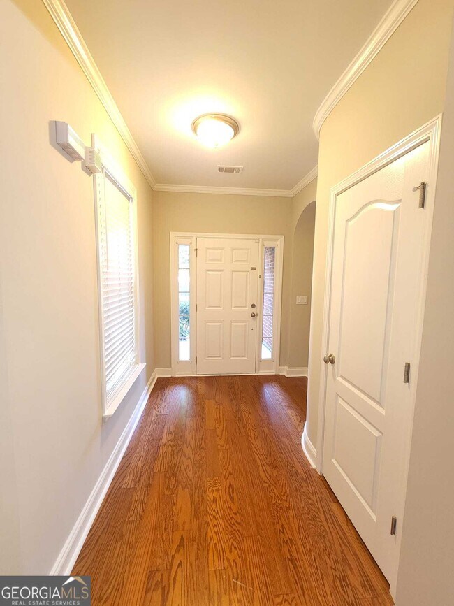 Building Photo - 5520 Casey Valley Way