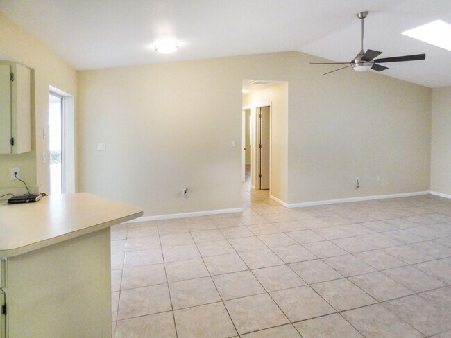 Building Photo - 1438 Sea Fan Dr
