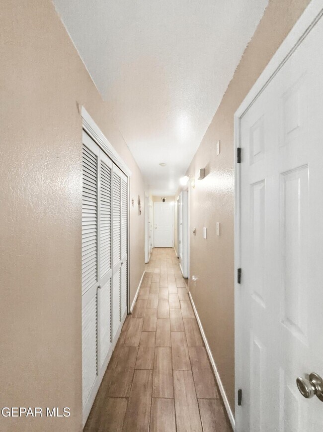 Building Photo - 1476 Enrique Perez Cir