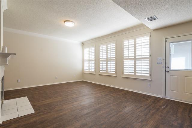 Building Photo - 4401 Santa Fe Ln