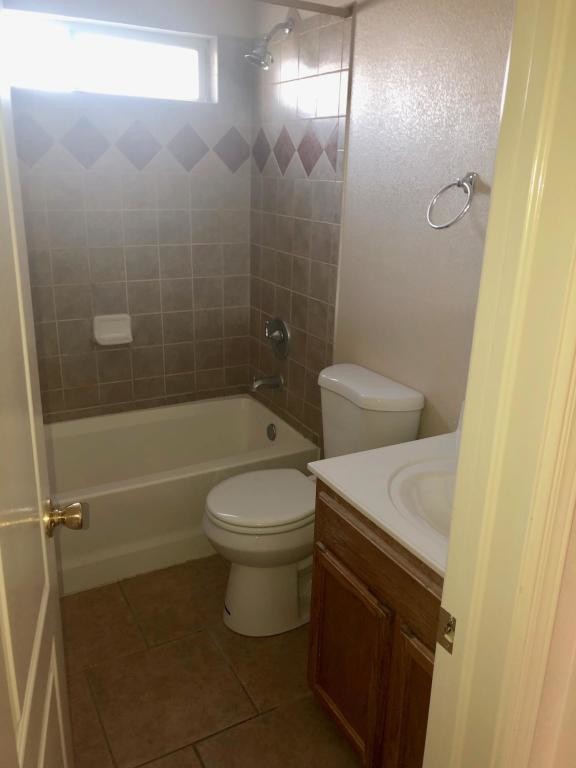 Building Photo - 10757 Blue Sage Dr