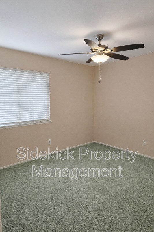 Building Photo - 15775 Cheyenne St